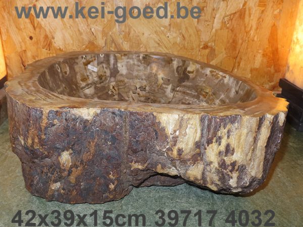 exclusief versteend hout lavabo