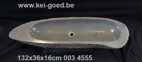 lange rivierstenen wastafel
