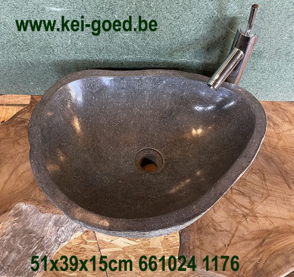 Gootsteen van natuursteen