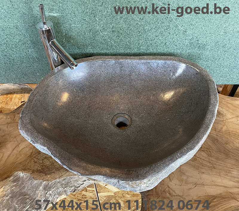 Natuurstenen wasbakken